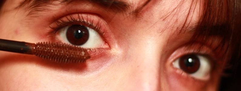 achieve-fuller--thicker-brows-with-rejuvenate-spa-s-henna---waxing-service