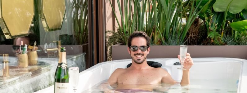 steam-room-therapy-and-whirlpool-relaxation-at-rejuvenate-spa-in-chevy-chase